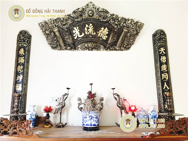 Cuốn thư câu đối giả cổ bằng đồng vàng KT 1m55