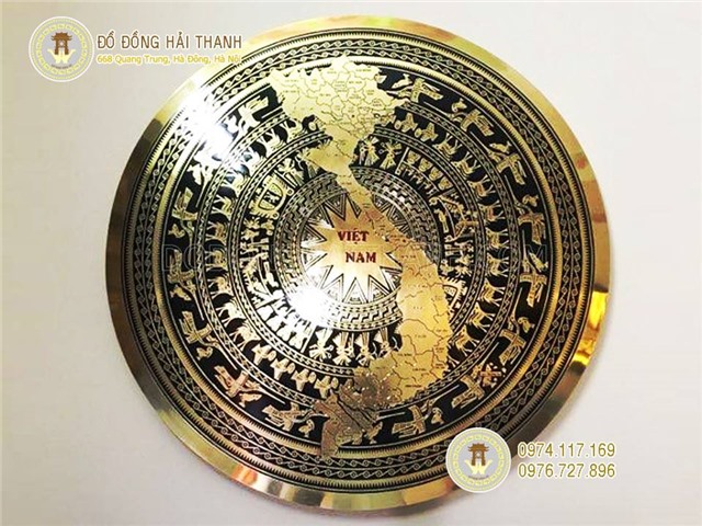 Mặt trống đồng làm ăn mòn hình bản đồ Việt Nam 